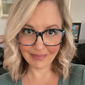 Meet your Posher, Rebecca